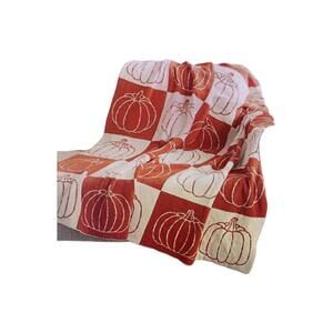 Emryn House 50" x 60" Fall Checkered Throw Pumpkin